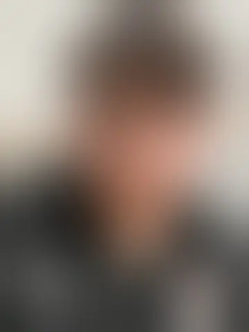 Chatter avec alberto8245 et des hommes célibataires vers Paris