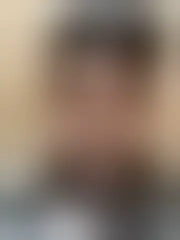 Chatter avec aysu et des hommes célibataires vers Paris