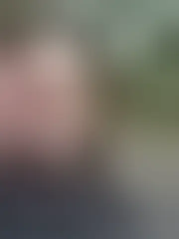 Chatter avec borja-raul et des hommes célibataires vers Paris