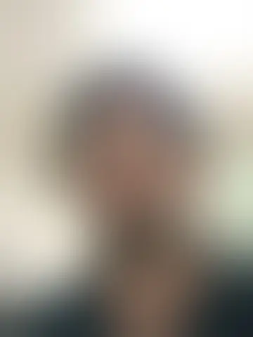 Chatter avec esteban404 et des hommes célibataires vers Paris