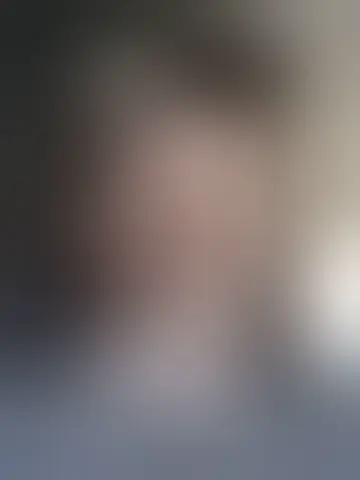 Chat with lauhasaiah95740 and singles men in le moyne