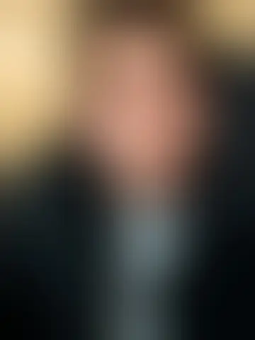 Chatter avec rob469218 et des hommes célibataires vers Paris