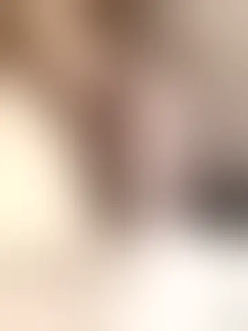 Chatter avec tlhogi018 et des hommes célibataires vers Paris