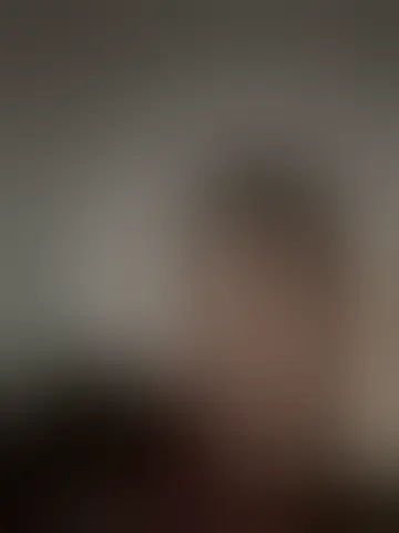 Chatter avec yaya57 et des hommes célibataires vers Lyon