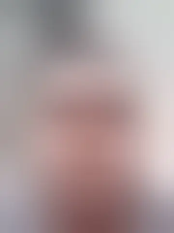 Chatter avec yur et des hommes célibataires vers Paris